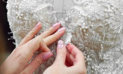 Alonlivn Customize Made Beaded Pearls A-line Wedding Gowns Off Shoulder Boat Neck Appliques Bride Gowns